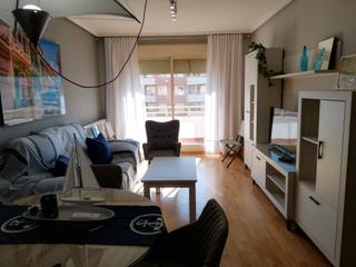 Alquiler Piso  Avenida de gregorio arcos. Vivienda exterior amueblada zona llanos del aguila
