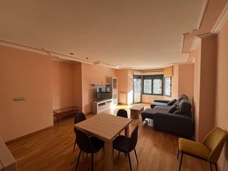 Alquiler Piso  Avenida de españa. Vivienda cinco dormitorios proxima a la universidad, amueblada b