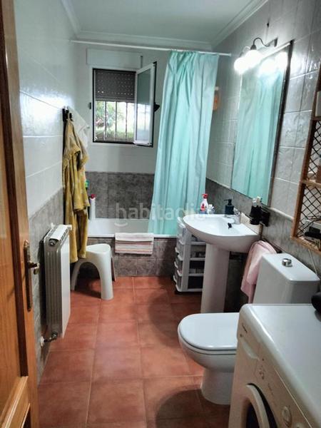 Foto 4d2647ab-6480-4be8-8130-80521594d143. Chalet parcela con dos viviendas unifamiliares en Motilleja