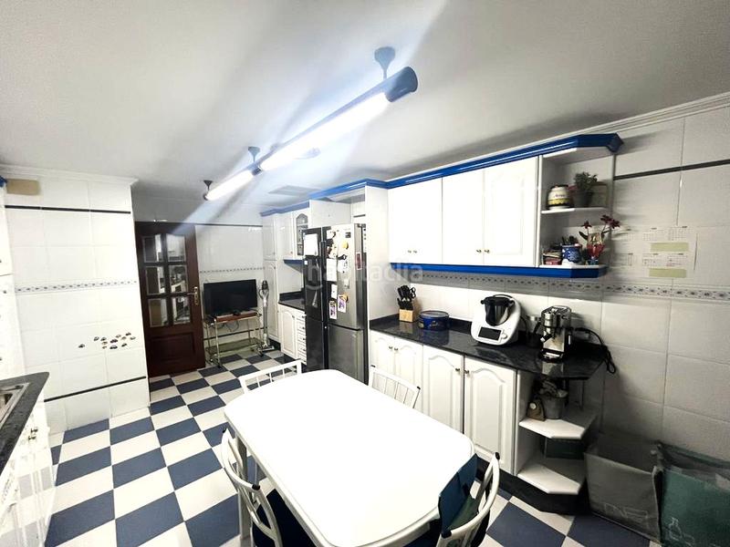 Foto cb3193e6-8a1f-4463-b91a-74945c606a21. Etagenwohnung mit heizung parking in Parque Sur Albacete