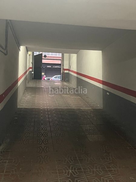 Foto b2f17234-7233-4820-ac77-737c79672668. Aparcament cotxe a calle ángel 13 a Hospital Albacete