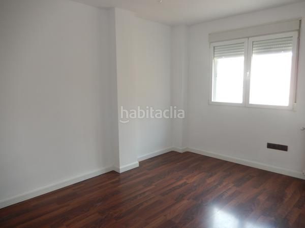 Foto 496f6ca1-f13a-4554-90b1-d8464cb2c9aa. Pis amb calefacció aparcament a Parque Sur Albacete