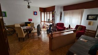 Pis a Carretas - Pajarita