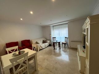 Pis  Calle mesones. Vivienda cuatro dormitorios en hellin (albacete)