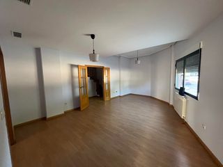 Lloguer Xalet a Imaginalia - Llanos del Águila. Vivienda unifamiliar zona imaginalia