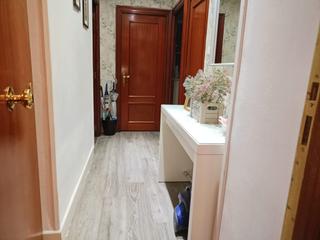 Pis a Centro. Estudio sani 2020 sl vende en calle encartaciones, en el centro