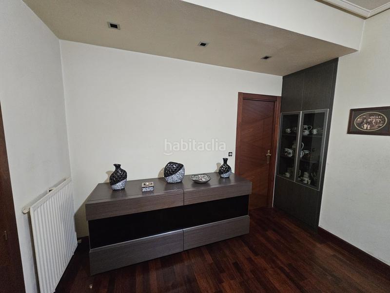 Foto 7eeb9a52-2ef9-4ec2-b9d8-b50745654daf. Piso ? oportunidad única! piso ideal para vivienda turística en pleno casco viejo ? en Bilbao