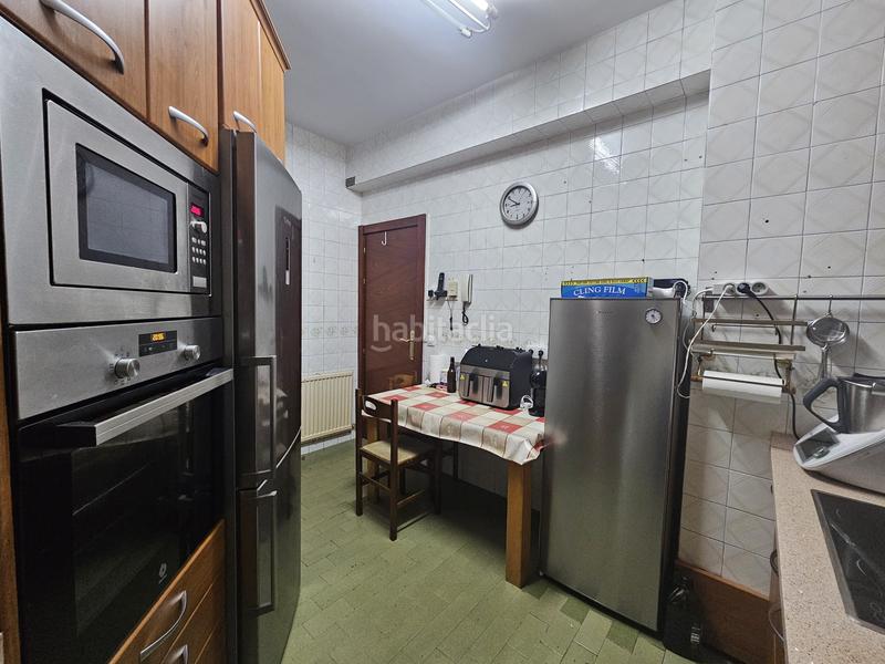 Foto c97a77fb-2445-402f-a50e-e41c63b5d16c. Piso ? oportunidad única! piso ideal para vivienda turística en pleno casco viejo ? en Bilbao