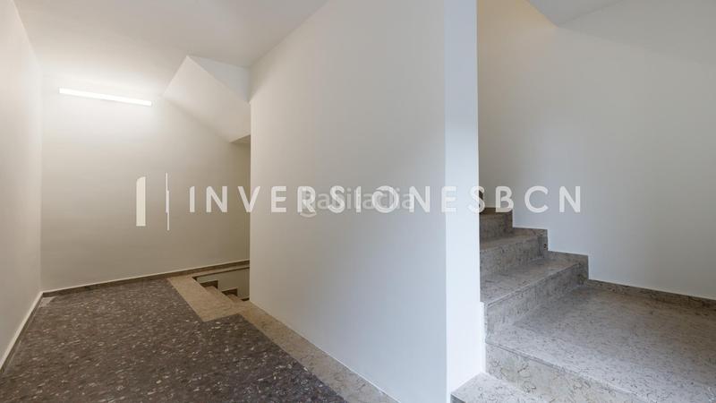 Foto c34acde8-2062-45df-99f4-2f9d6e91c365. Rent office space with heating in Vila de Gràcia Barcelona