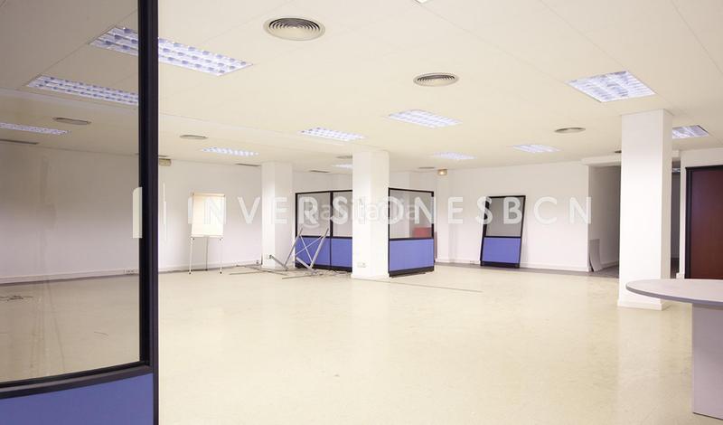 Foto 5168a747-ab90-4315-952a-03d75ee34cd3. Location bureau avec chauffage dans Sarrià Barcelona