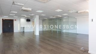 Location Bureau  Gran vía corts catalanes. Atico oficina en eixample