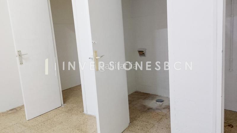 Foto 8e8aa8b5-c54d-4588-9988-70c322bef1c6. Local comercial en Covadonga Sabadell