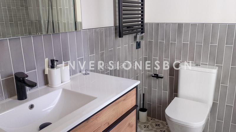 Foto dcef6a3e-e035-4e84-a2ab-75c67868e163. Miete dachwohnung mit heizung in Raval Barcelona