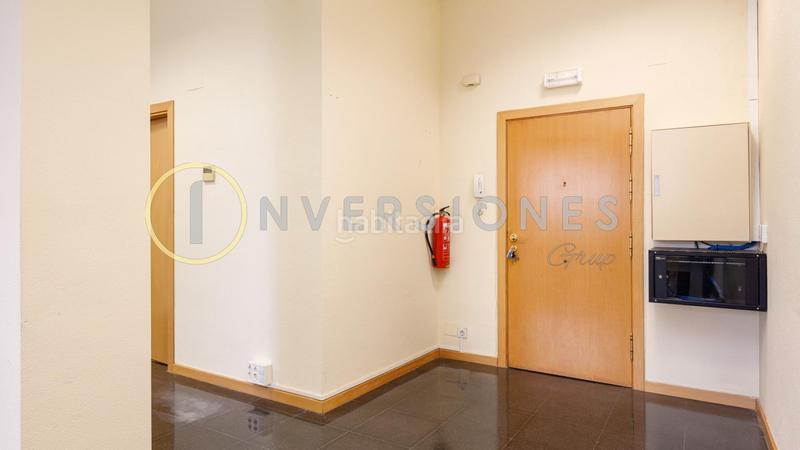 Foto 6eff4bf0-89c6-474b-a827-e6da2f1bca5e. Rent office space with heating in Guinardó Barcelona