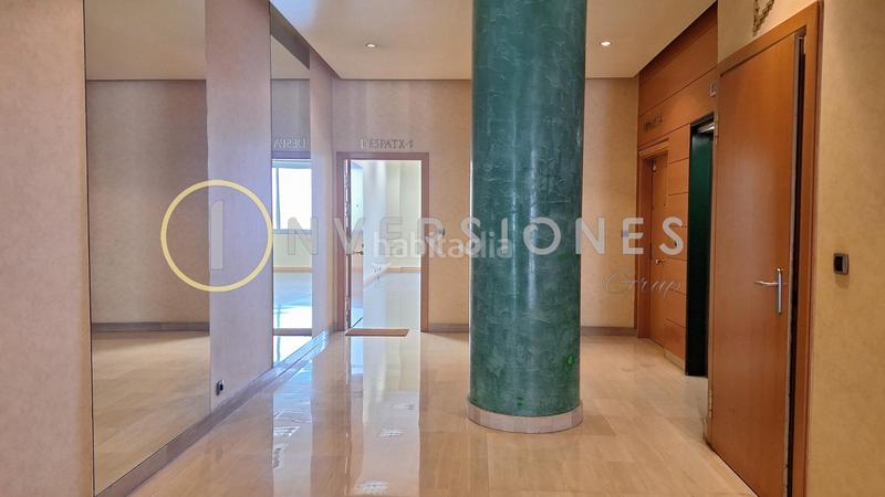 Foto 79e1d22b-682e-4452-9933-49631bd30cbb. Rent office space with heating in Guinardó Barcelona