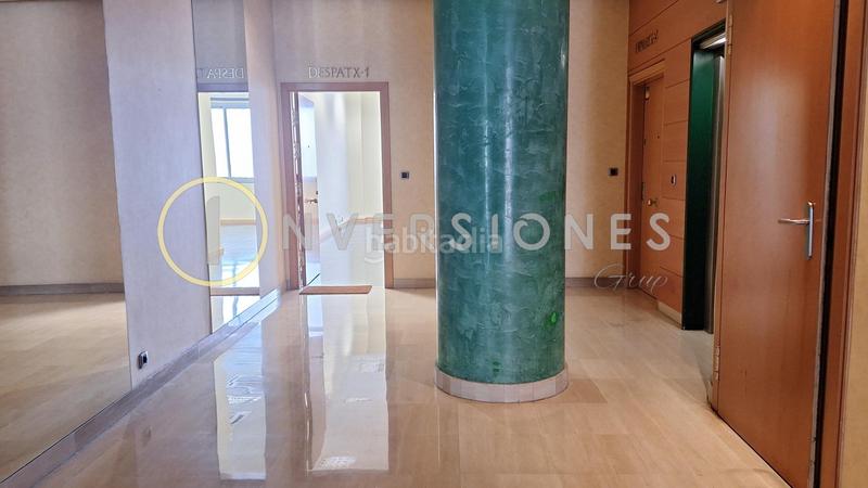 Foto 80058579-8242-45a3-bda6-49c6edbed324. Rent office space with heating in Guinardó Barcelona