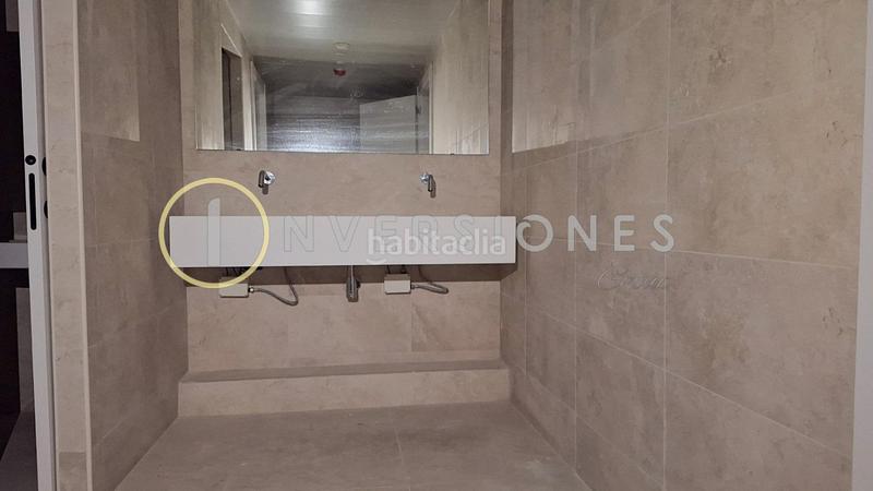 Foto 892d7a8b-9606-4a27-8489-92c0ba11bd35. Lloguer local comercial a Dreta de l´Eixample Barcelona