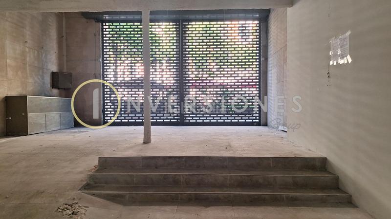 Foto e0a7d170-d28a-4725-8e13-4fc27f843d22. Lloguer local comercial a Dreta de l´Eixample Barcelona