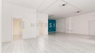 Lloguer Local Comercial  Carrer esteve terradas. Local listo para entrar a usar en gracia