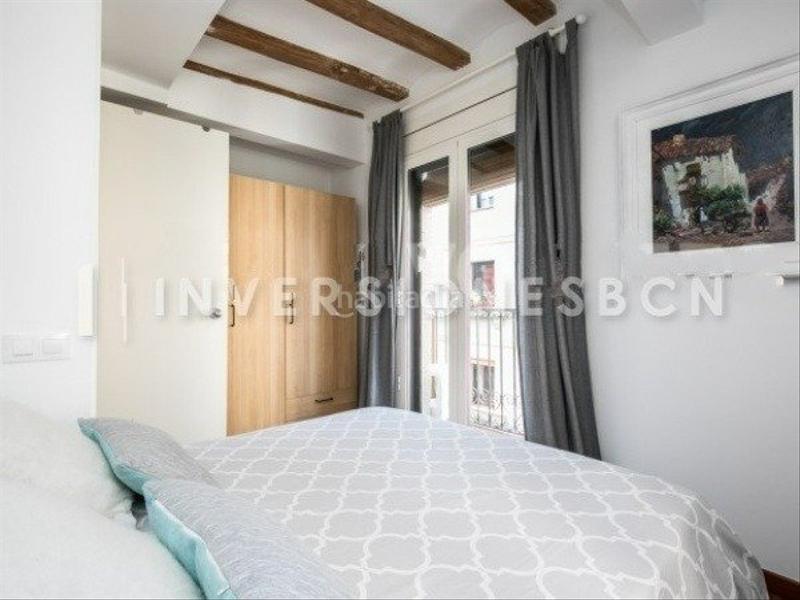 Foto 23d12f22-c1b9-4785-a755-a6553fd641e7. Affitto appartamento con riscaldamento in Raval Barcelona