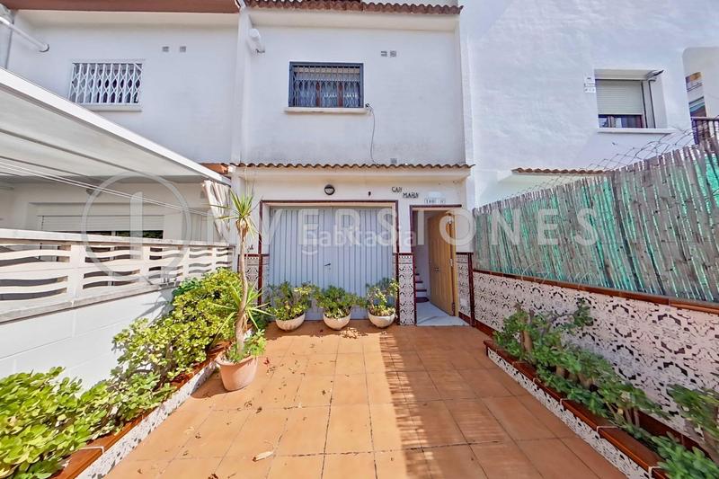 Foto 556ff465-4bd9-4318-809f-035040563e96. Maison jumelée avec parking dans Cunidor Cunit