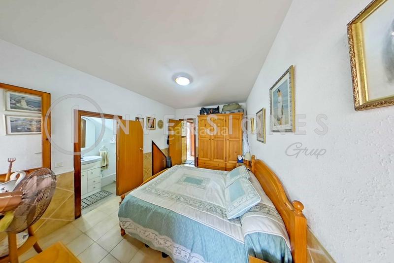 Foto c797eb23-f781-446e-be9c-030083cd01b6. Maison jumelée avec parking dans Cunidor Cunit