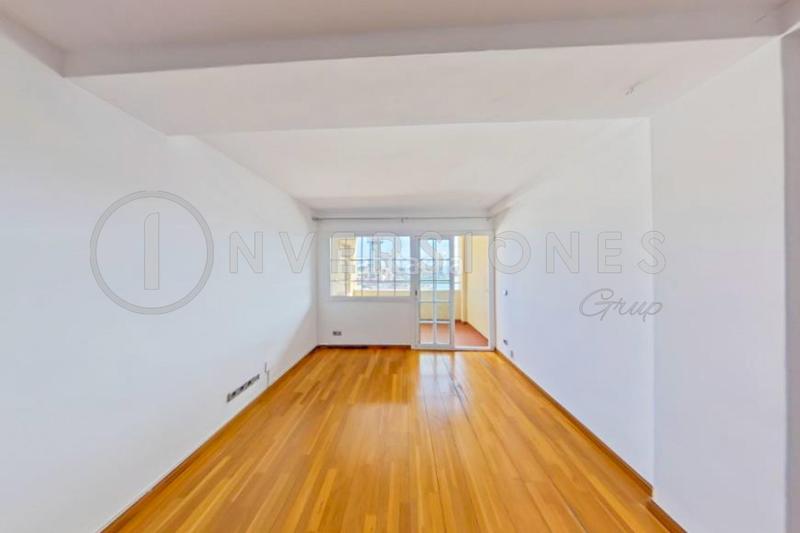 Foto d7f09200-bdd4-4618-83aa-6d2c95818be5. Location attique avec parking dans Barceloneta Barcelona