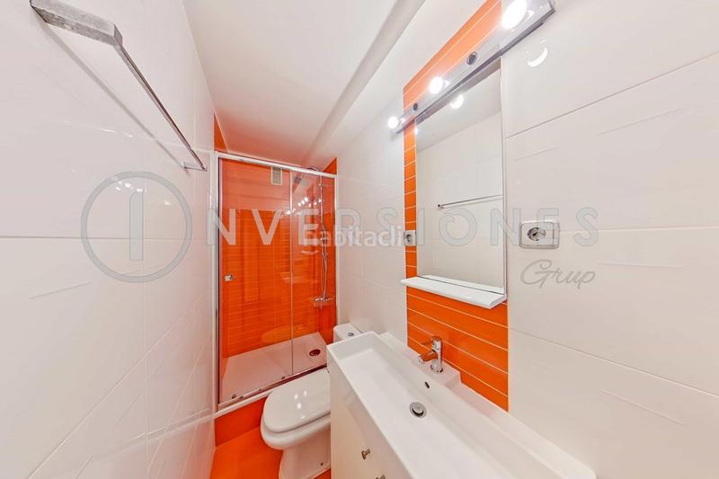 Foto 7516a88a-78ca-4f64-8ca7-dc96f921a2e6. Rent penthouse with parking in Barceloneta Barcelona