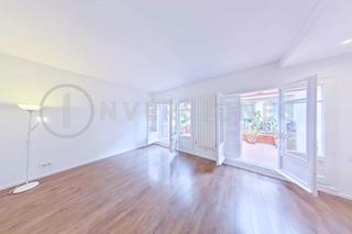Location Attique  Carrer mateu