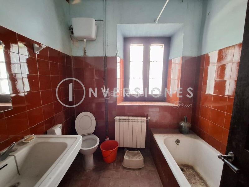 Foto 250c244a-e494-415d-991e-8d56111e8a67. Masia amb calefacció aparcament piscina a Vimbodí