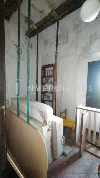 Foto 4d936183-9ed7-4fc4-b321-f27a27a9c457. Masia amb calefacció aparcament piscina a Vimbodí