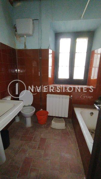 Foto c9651ed8-4cdb-4d3e-9bd7-79ae9b88976c. Masia amb calefacció aparcament piscina a Vimbodí