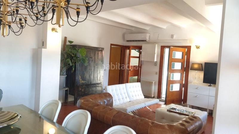 Foto 6bd892c1-637e-4295-a17b-6e6923d3c2b7. Alquiler casa en Sant Genís dels Agudells Barcelona