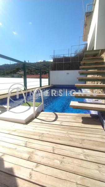 Foto b95a06d2-91cc-4cd1-b4f6-9b962d53f18b. Miete haus mit pool in Sant Genís dels Agudells Barcelona