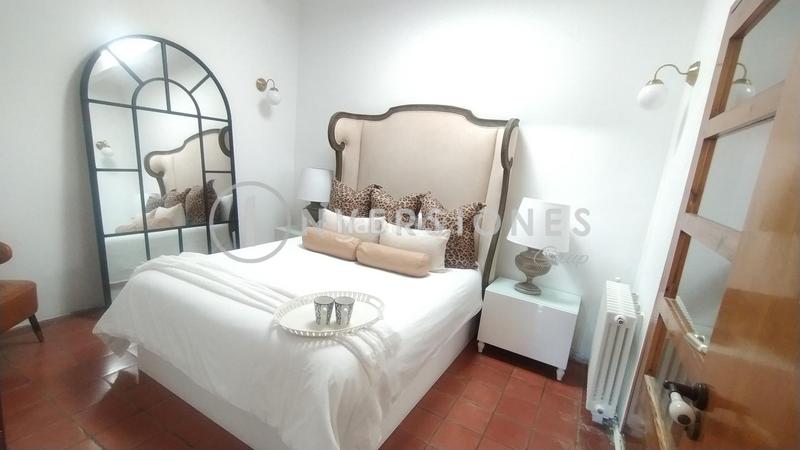 Foto 062f2617-14ea-40ca-9cbe-1229af7b40c1. Rent house with pool in Sant Genís dels Agudells Barcelona