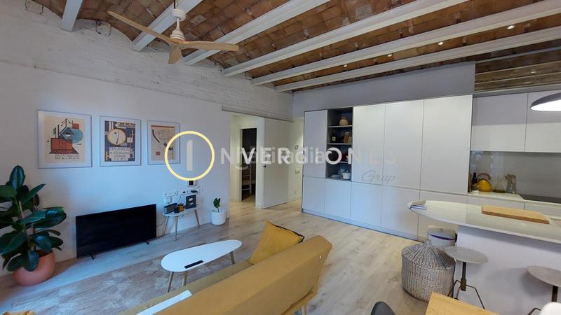 Foto df03ba54-2281-4599-9302-10bf994adf7c. Miete etagenwohnung mit heizung in El Poble Sec - Parc de Montjuïc Barcelona