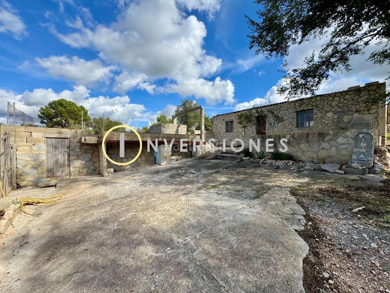 Foto ce9e1a67-c6e9-42a2-b163-c4f424265d67. Country house with pool in Manacor centre Manacor