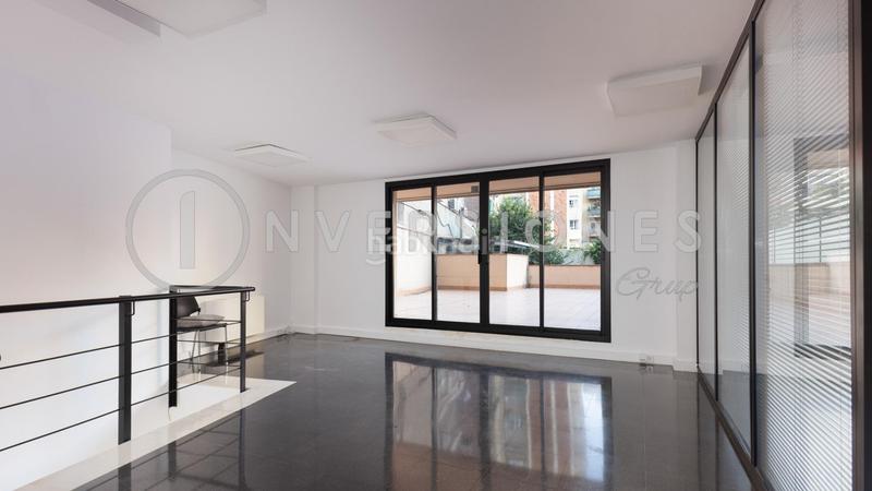 Foto aeeadd5b-6793-401b-a5aa-12353c23c14d. Location bureau avec chauffage dans El Clot Barcelona