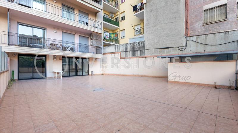 Foto df18e4ee-dd3a-4ac9-b1d3-ec197a1ae419. Affitto ufficio con riscaldamento in El Clot Barcelona