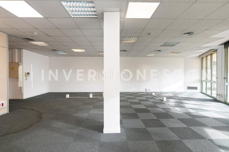 Foto 9c2ec32a-f1ff-41ef-bca9-3a9e8259bd56. Miete büro mit heizung in Dreta de l´Eixample Barcelona