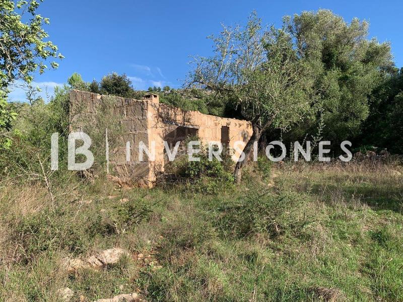 Foto b2997598-108b-4811-b065-ba0410993e46. Terreno residenziale in Capdepera poble Capdepera