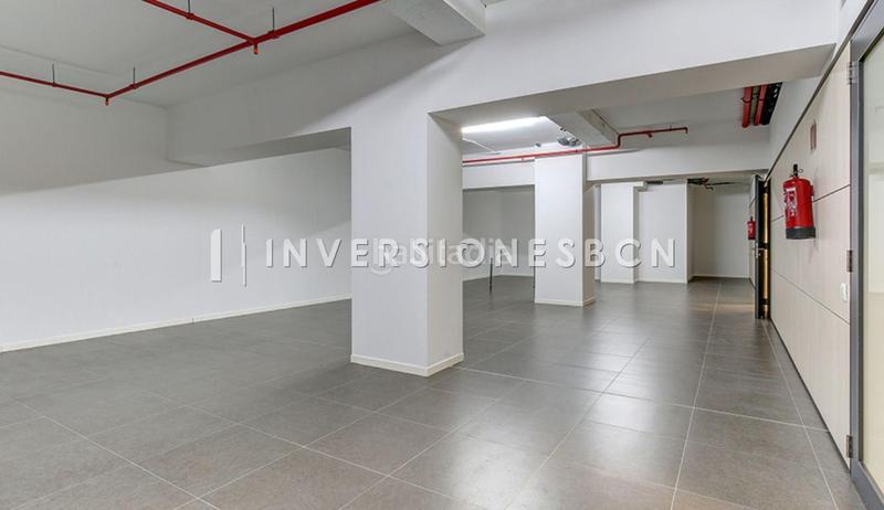 Foto 81baa0d2-f06b-408e-a936-27e08c1dd69b. Location bureau avec chauffage parking dans Tres Torres Barcelona