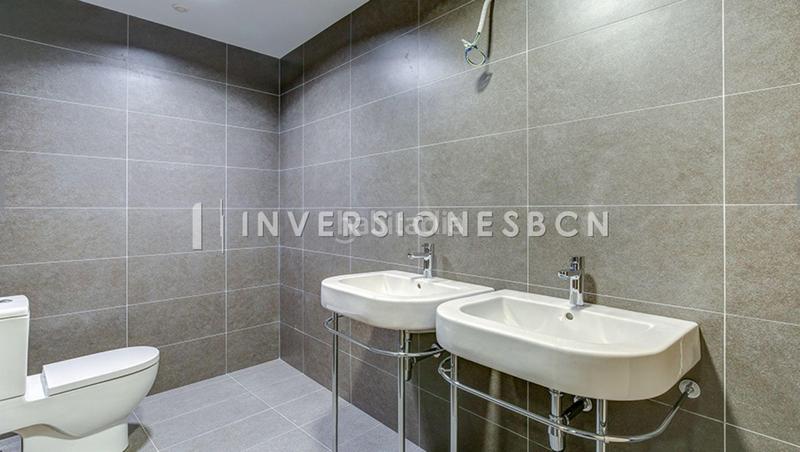 Foto 94d41d79-eb1f-4e5c-89e1-8acf296a5011. Location bureau avec chauffage parking dans Tres Torres Barcelona