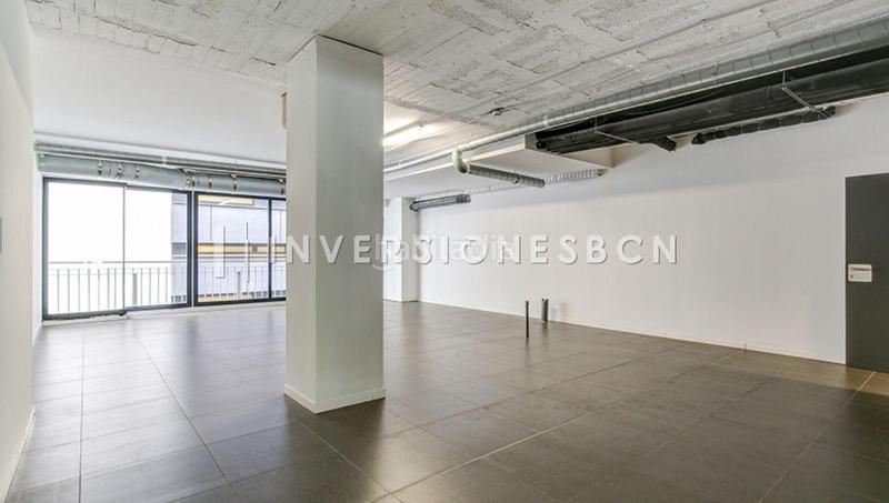 Foto 008c657d-0ee7-4f4d-9439-dd76455b30fe. Miete büro mit heizung parking in Tres Torres Barcelona