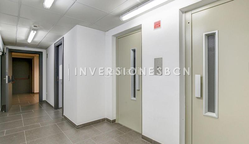 Foto 1dd371e2-1d12-463d-9f56-7a79ac83e4c8. Affitto ufficio con riscaldamento parcheggio in Tres Torres Barcelona