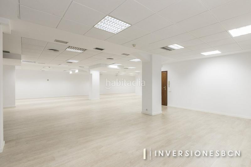 Foto d72ba029-b11f-4022-a6ec-4751cd42efc9. Miete büro in calle sepúlveda 143 in Sant Antoni Barcelona