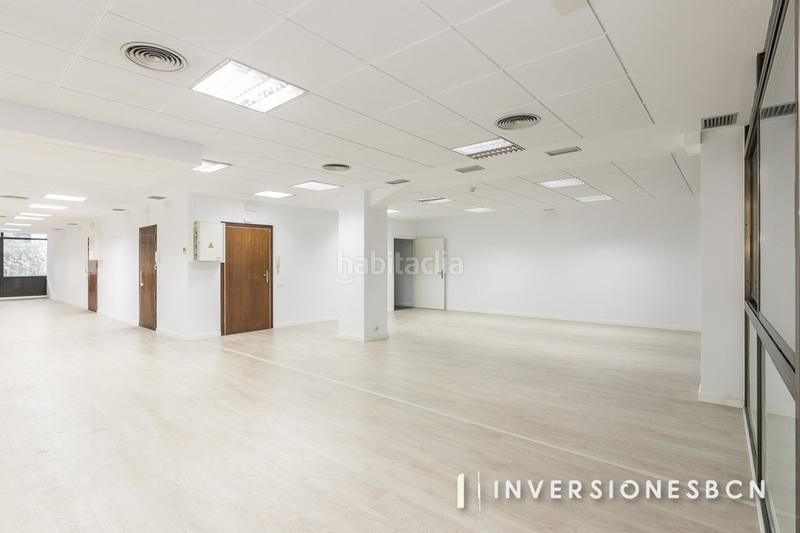 Foto 23a00ce6-9b28-44a2-b9f7-914fed9f0511. Rent office space in calle sepúlveda 143 in Sant Antoni Barcelona