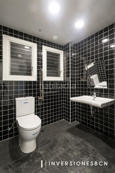 Foto 3b03f98b-787e-4c2f-914e-ddfce8f05df8. Rent office space in calle sepúlveda 143 in Sant Antoni Barcelona