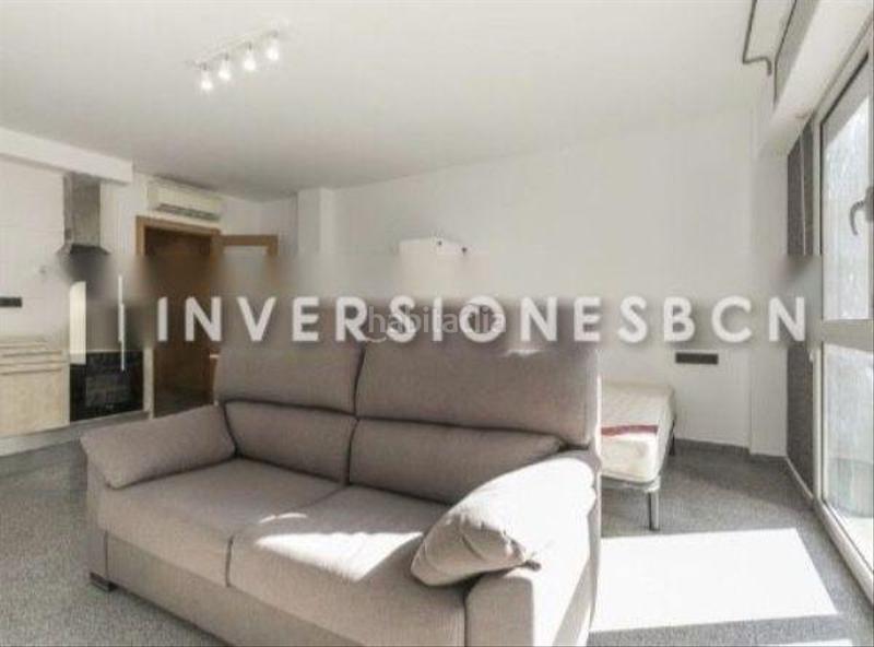 Foto cfab46af-5c1e-49d9-9e48-409087abb6ff. Rent studio with heating in Vila de Gràcia Barcelona