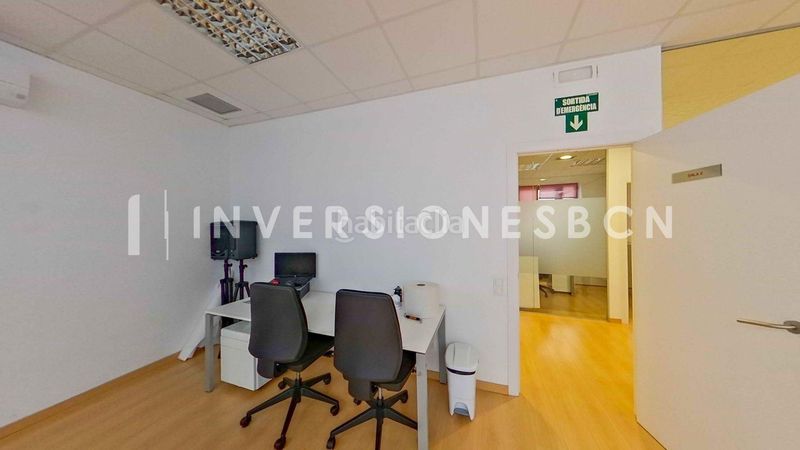 Foto 0c9ae20c-7494-4390-b4fa-3eb68895ec9f. Local comercial a Raval Barcelona